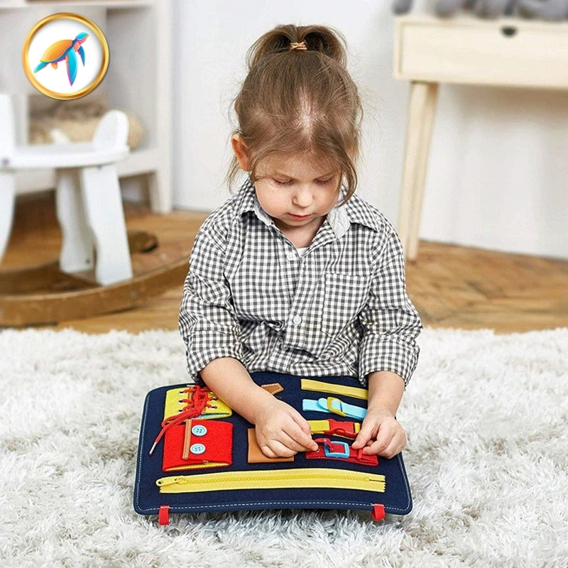 Busy Board bébé | Tableau d'activité Montessori | Maleta™ à lanière | PISCINE TORTUGA